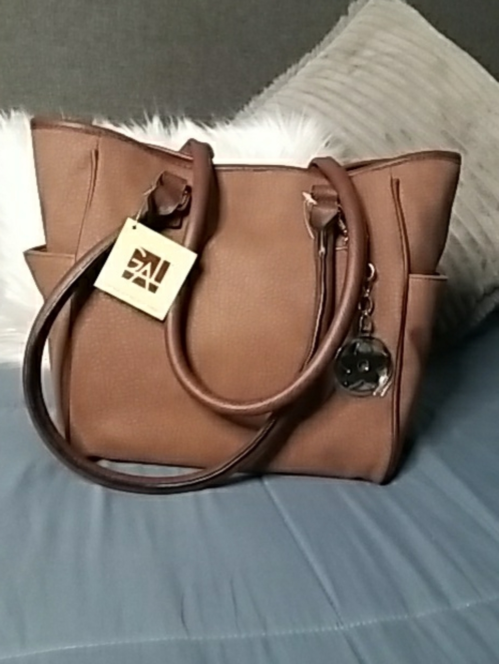 Pebbled Tan Tote with Charm - Stylish Everyday Carry